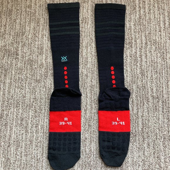 New Men's Small 6.5-8 T2 Compressport Oxygen Long compression socks Black Red - Picture 3 of 4